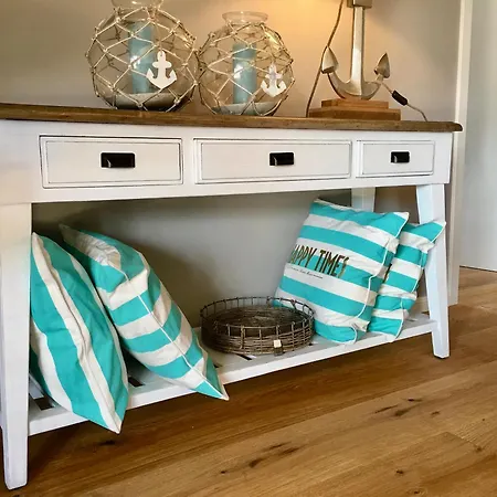 Seesucht-hohwacht - Grosse Im Beachhouse-stil, 2 Balkone, 2 Sz Und Nur 300m Zum Lejlighed Hohwacht