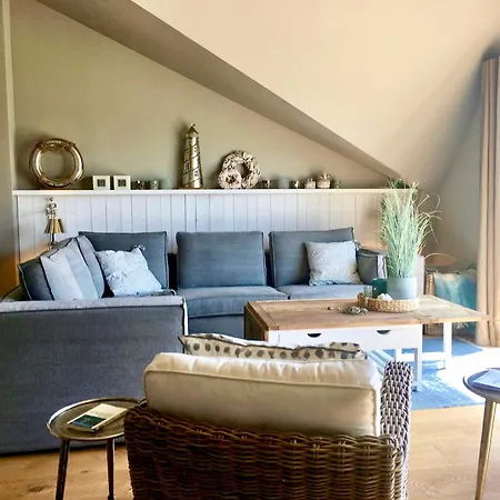 Seesucht-hohwacht - Grosse Im Beachhouse-stil, 2 Balkone, 2 Sz Und Nur 300m Zum Lejlighed