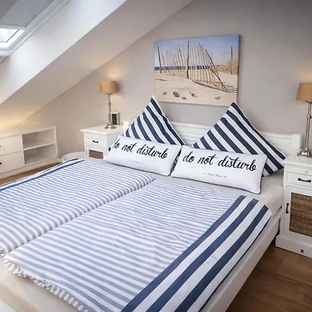 Seesucht-hohwacht - Grosse Im Beachhouse-stil, 2 Balkone, 2 Sz Und Nur 300m Zum Lejlighed *