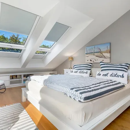 Seesucht-hohwacht - Grosse Im Beachhouse-stil, 2 Balkone, 2 Sz Und Nur 300m Zum Lägenhet Hohwacht